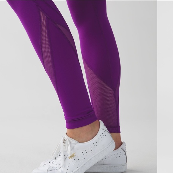 LULULEMON Free Flow Tight Full-On Luon RARE - Picture 6 of 12